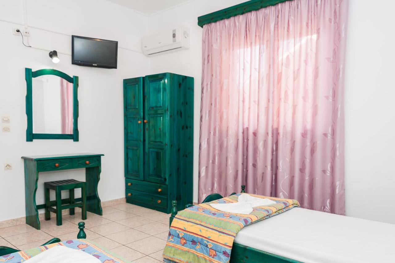 Costas Hotel Kalamákion 外观 照片